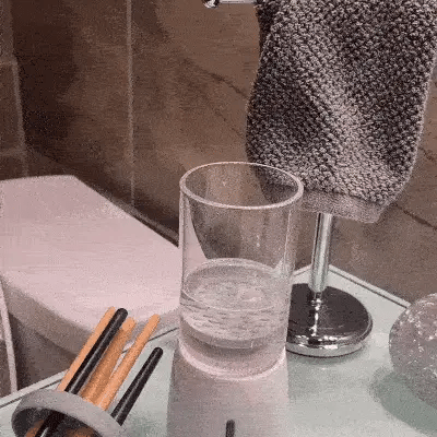 Luxora Electric Makeup Brush Cleaner with Sonic Technology
