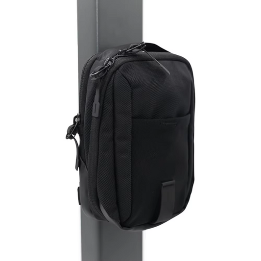 Royaleva Magnetic Water Bottle Gym Bag with Sling Design