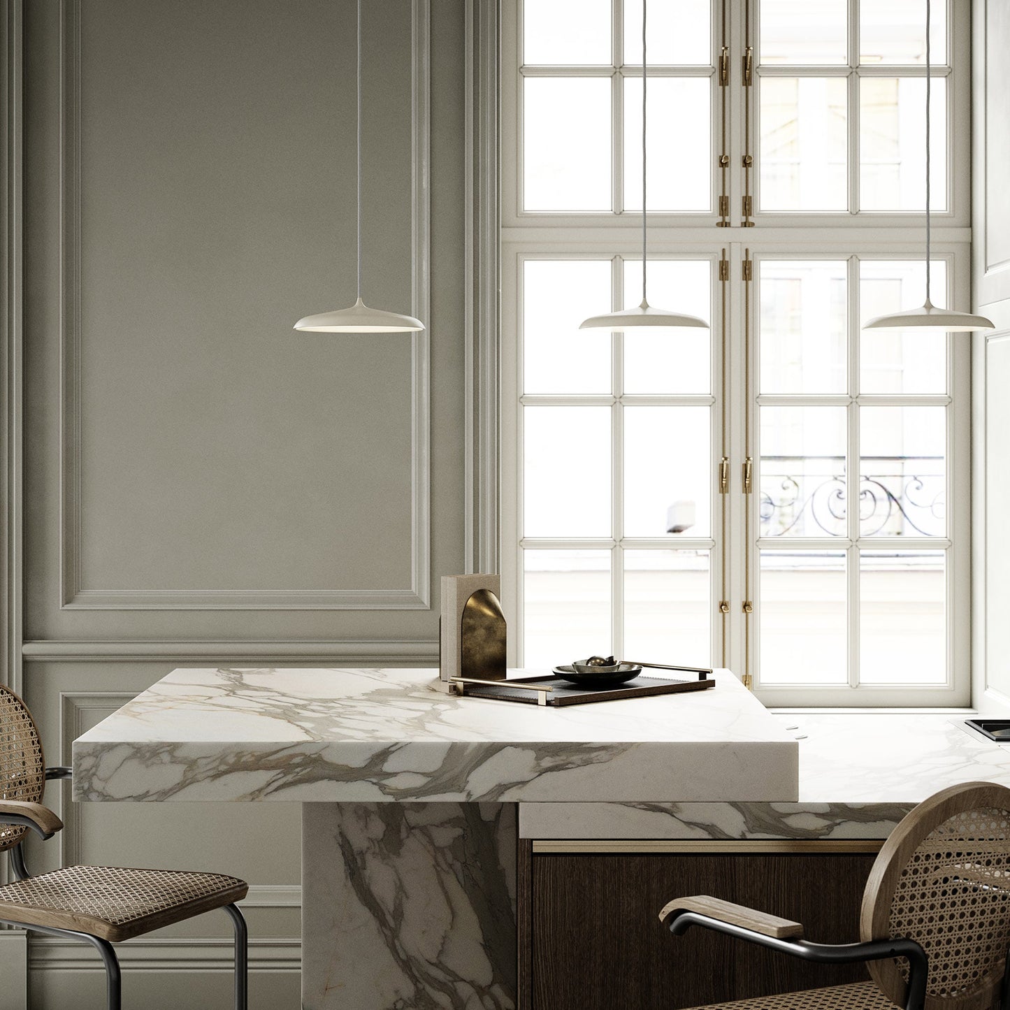 RoyaleGlow Artist 25 LED Pendant Light - Modern Design