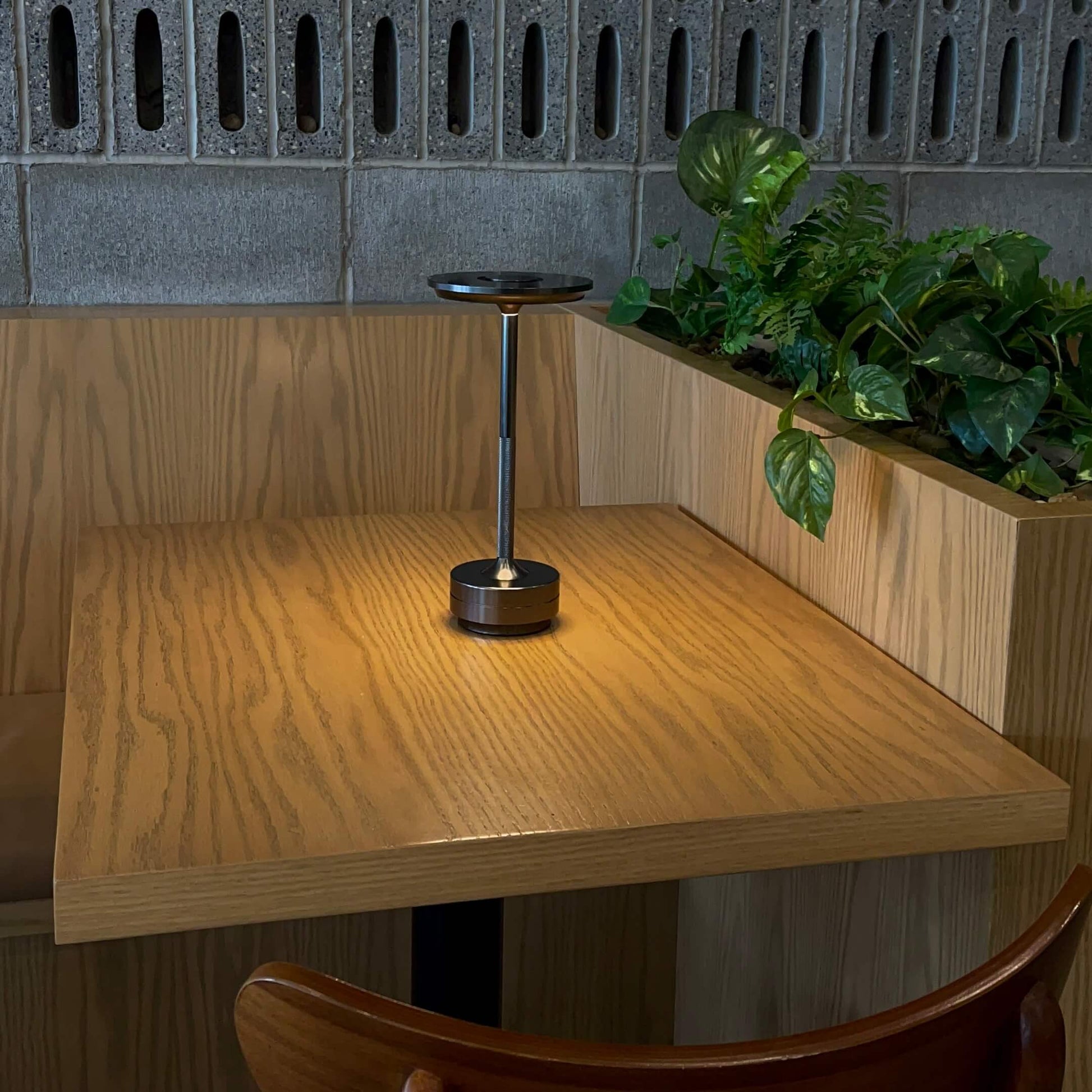 Luxlive Cordless Ambient Table Lamp - Metallic, Waterproof, Adjustable Brightness - Gold