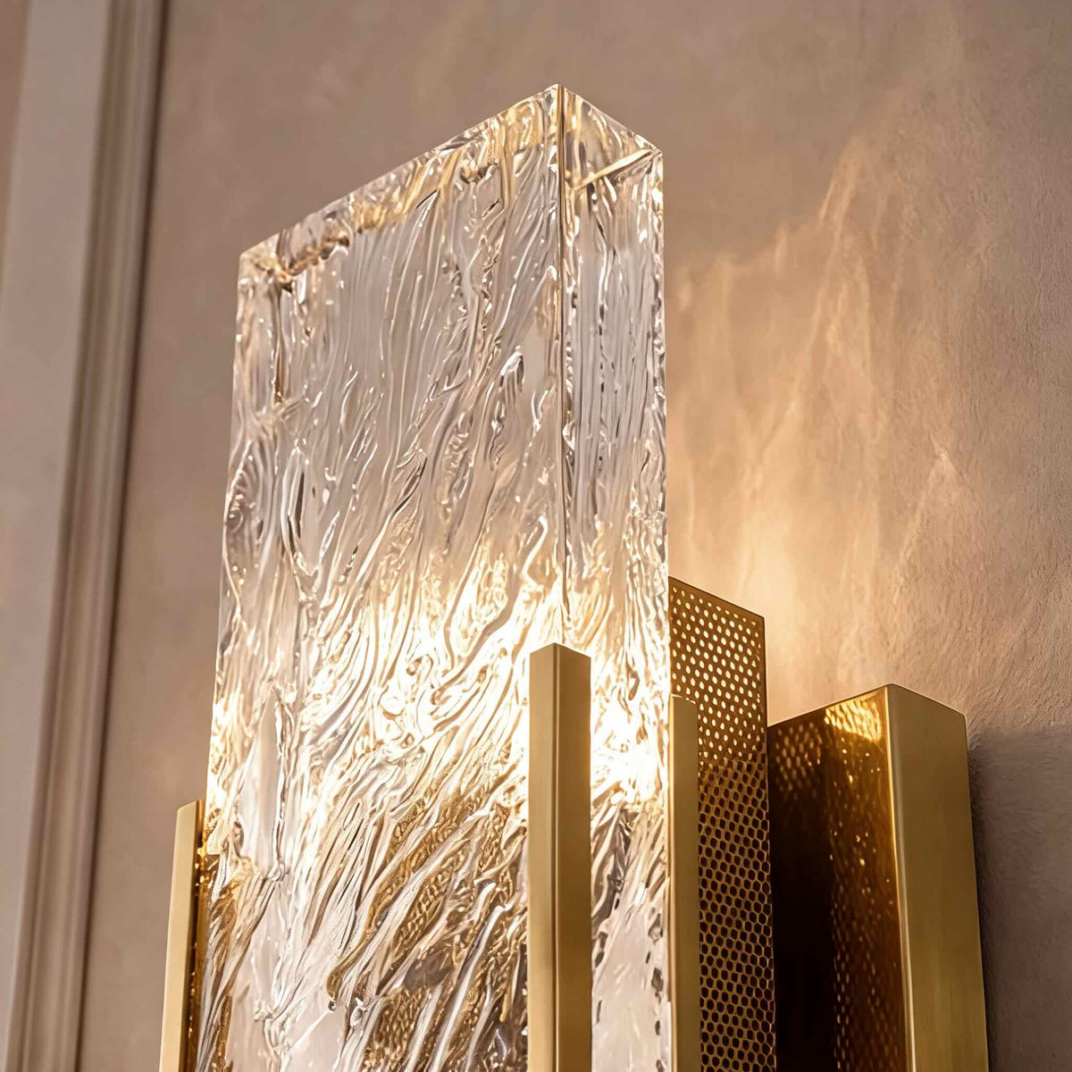 RoyaleGlow Modern Crystal Wall Sconce Light Fixture Metal Frame E14 LED Hardwired Wall Lamp - Royale Basic