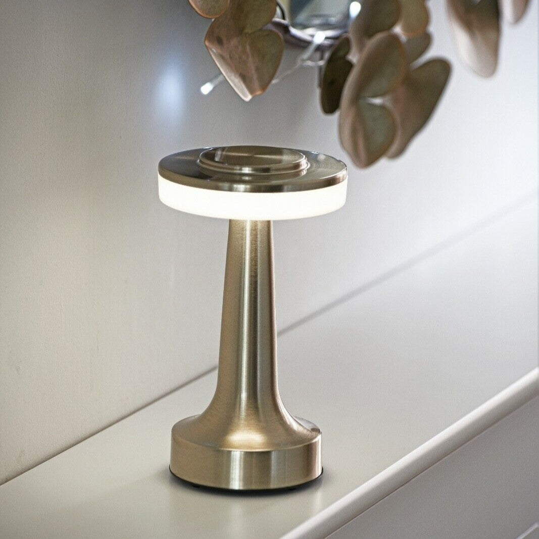 Royaleva Retro Bar Table Lamp - Classic Metallic Accent Light - Gold