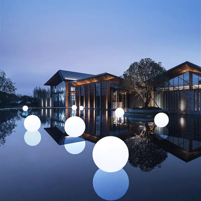 Outdoor Globe Light - Wireless, Weatherproof, 16 Colors LED Sphere light - XS